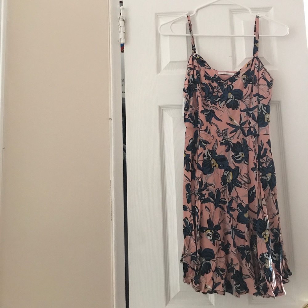 NWT Aritzia Tatula Sundress